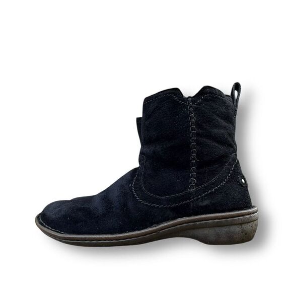 UGG Neevah Shearling Lined Short Ankle Women's Black Suede Size 8 Winter Casual - Picture 2 of 14